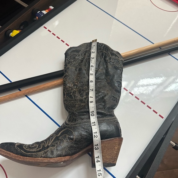 Corral distressed cowboy bootss size 7 US B7 - Picture 8 of 9